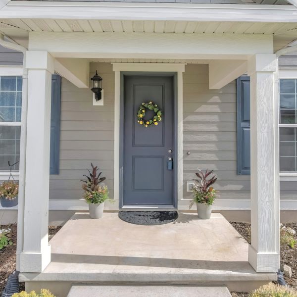 Faux Wood Siding Installation in Biloxi